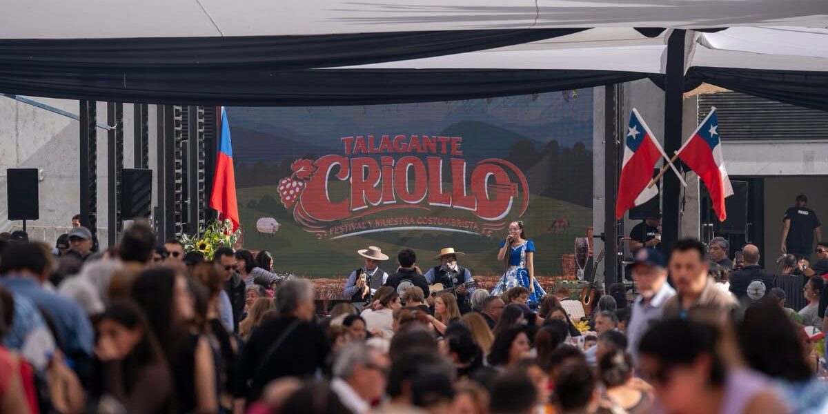 Talagante abrió su XXV Festival Folclórico con una nueva fiesta criolla en el Parque Tegualda