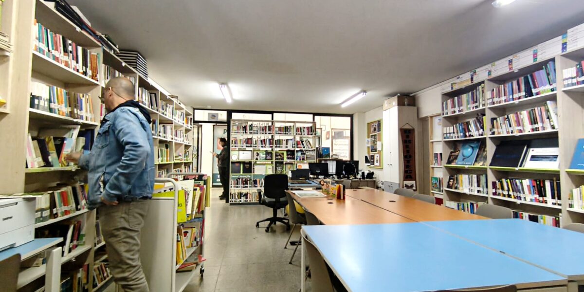 El Monte celebró el Día Internacional del Libro con intercambio de textos y participación de editoriales locales
