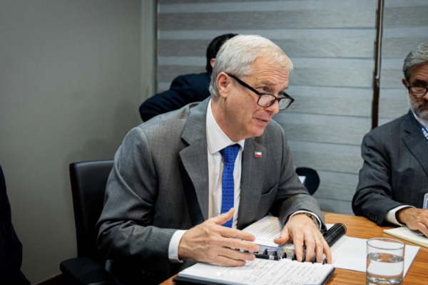 Kast condena agresión contra ministra Lincolao y asegura que responsables “no quedarán impunes”