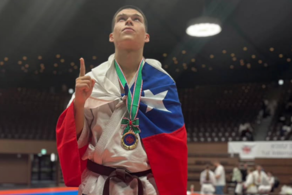Deportista montino Ian Tapia se corona campeón en Japón y clasifica a Copa del Mundo en Bulgaria