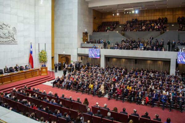 Republicanos lidera nueva entrega de aportes fiscales a partidos tras elección parlamentaria