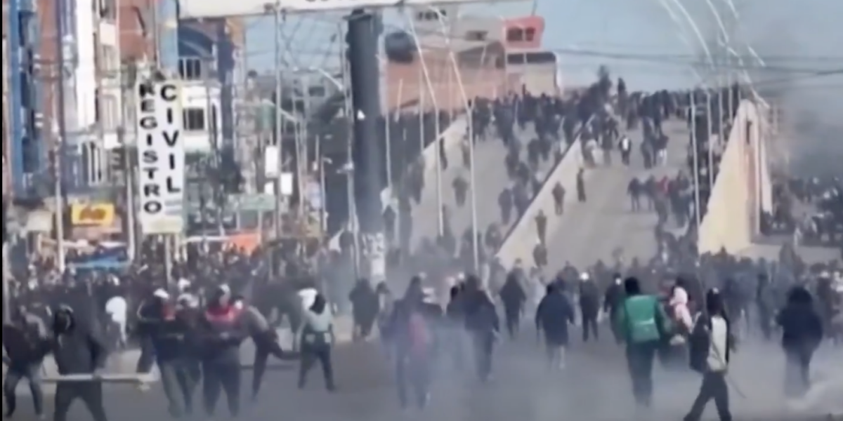 Bolivia bajo presión: protestas, bloqueos y choques con la policía tensionan al gobierno de Rodrigo Paz