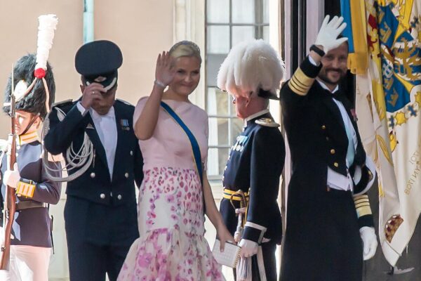 Princesa Mette-Marit de Noruega entra a lista de espera para trasplante de pulmón