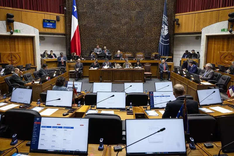 Senado aprueba idea de legislar la megarreforma del Gobierno y proyecto avanza a discusión en particular