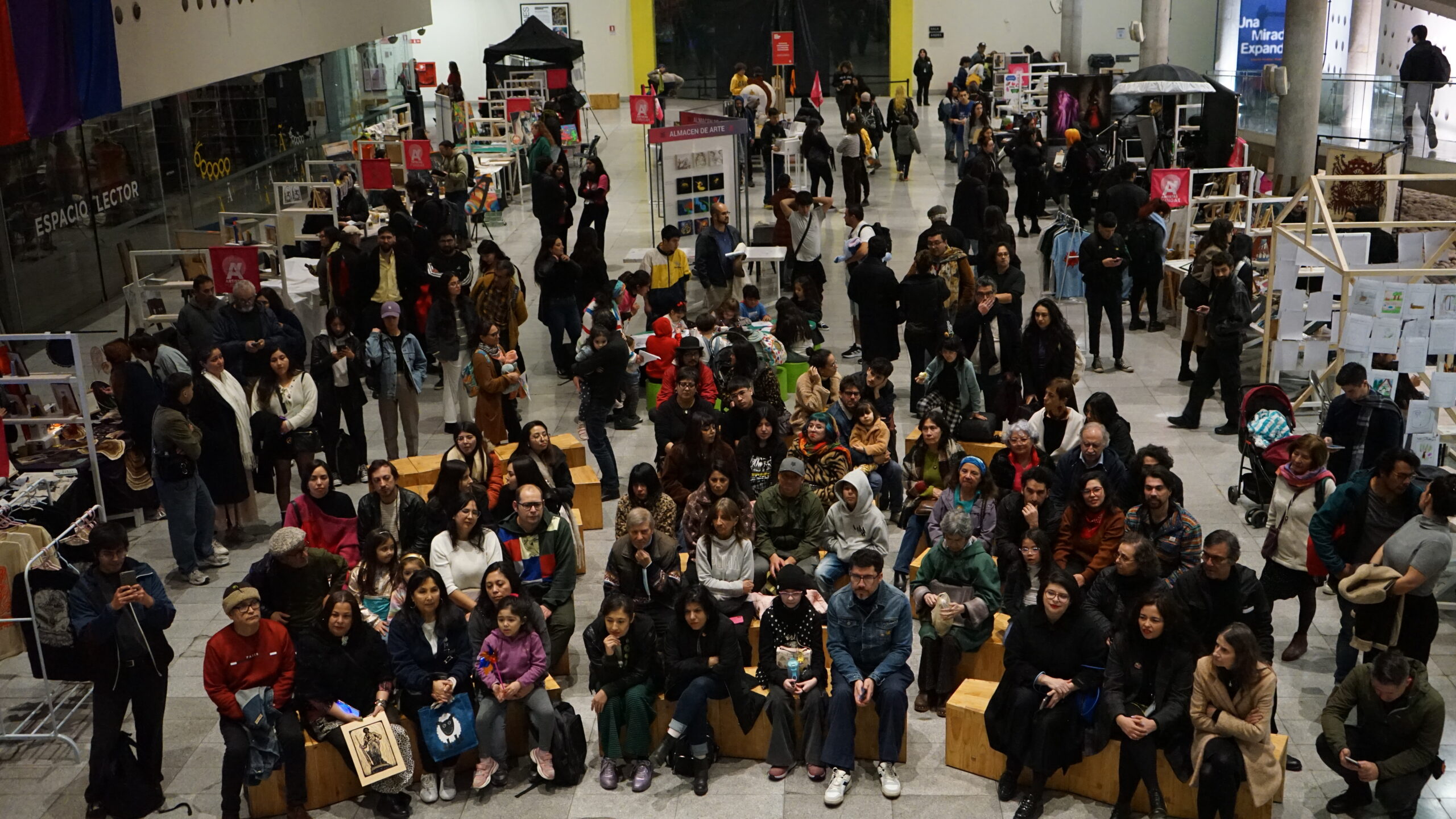 50 artistas del Barrio Yungay se presentarán en el Centro Cultural de La Moneda