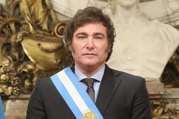 Milei propone un “cierre de Gobierno” si Argentina agota su presupuesto