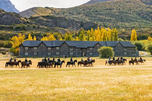 Las Torres busca revalidar su corona verde: el negocio detrás del turismo de alto gasto en la Patagonia