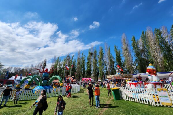 El 18 más caro en cinco años: cuánto cuesta realmente celebrar las Fiestas Patrias en 2026