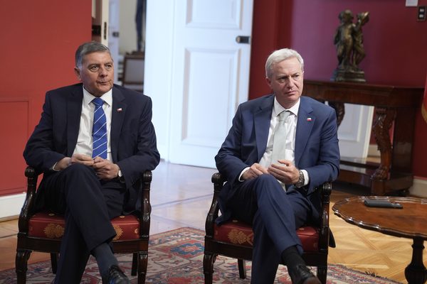 Kast ordena nuevo plan de “emergencia laboral” con desempleo en 9,5% y oficialismo promete acelerar su agenda